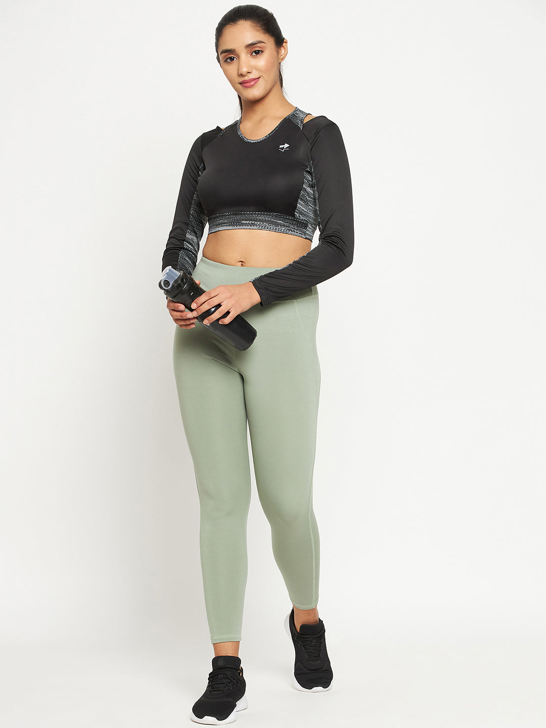 Women’s Black Crop Top – Long Sleeve, Stretchable, Gym Wear